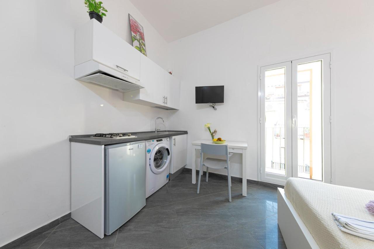 Kefa Holiday - Alle Torri Apartments Cefalù Esterno foto