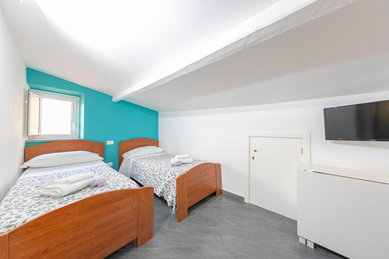 Kefa Holiday - Alle Torri Apartments Cefalù Esterno foto